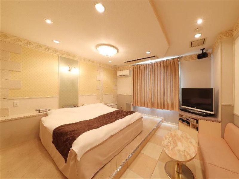 Hotel Fine Garden Matsuzaka II (Adults Only) Matsusaka Exterior photo