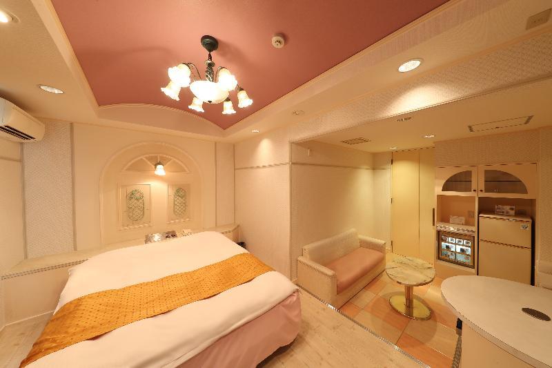 Hotel Fine Garden Matsuzaka II (Adults Only) Matsusaka Exterior photo